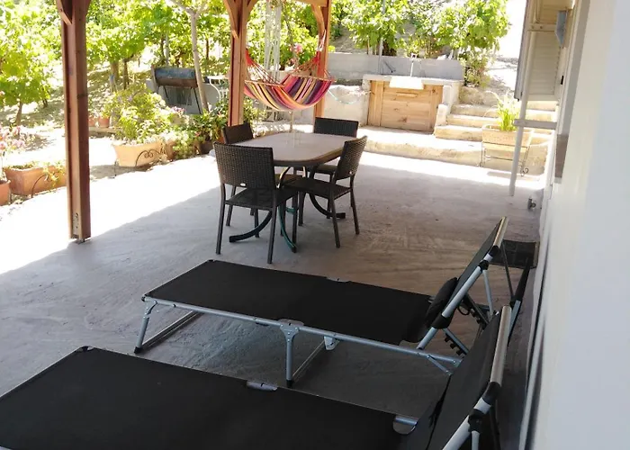 Σπίτι διακοπών αγιά τριάδα Koróni