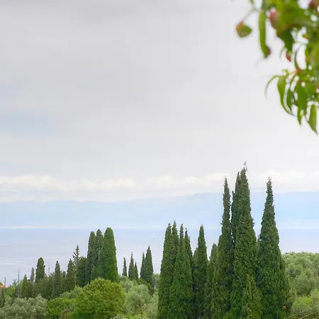 Tatil Evi Agia Triada *