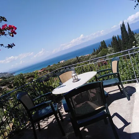 Agia Triada Koróni